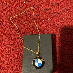 BMW chain and pendant new!